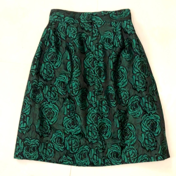 Green Floral Rose Print Pleated Handmade Skirt size Small Excellent Condition - Picture 5 of 6